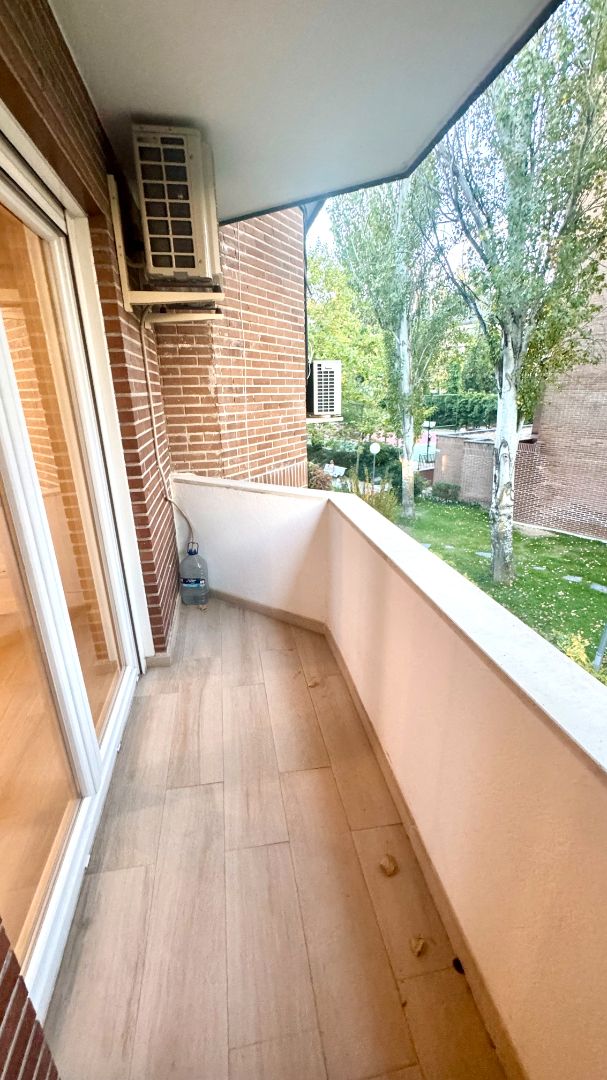Terrassa de Apartament de lloguer en Las Rozas de Madrid amb Aire condicionat, Calefacció i Terrassa