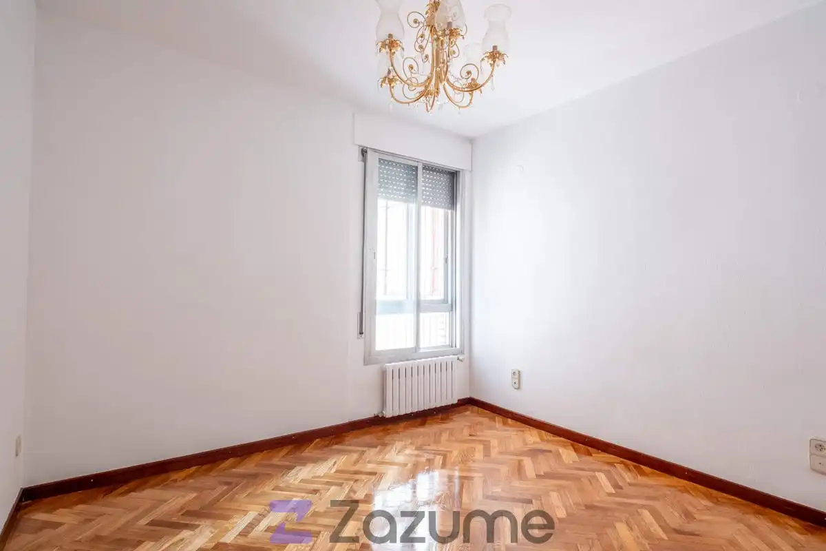 Habitación de Piso de alquiler en Zaragoza con Calefacción, Parquet y Terraza