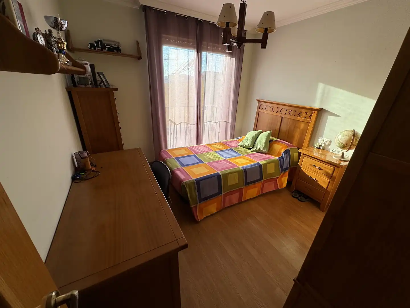 Dormitori de Casa adosada en venda en Villena amb Aire condicionat, Calefacció i Terrassa