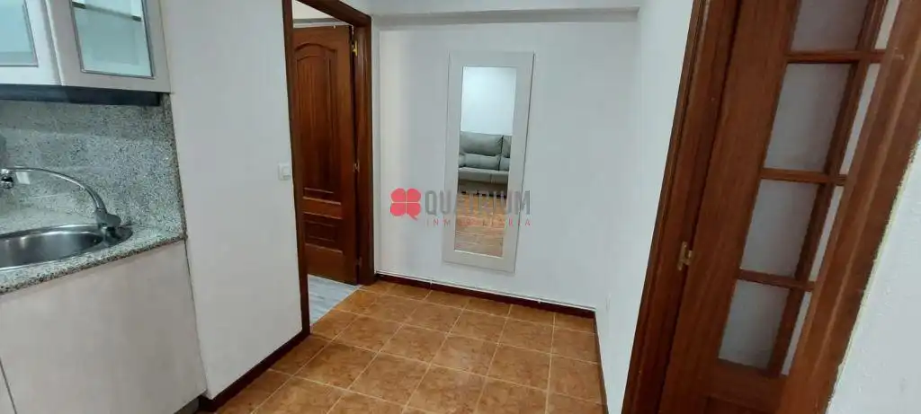Wohnung zur Miete in Rúa De Santiago Del Estero, Ensanche - Sar