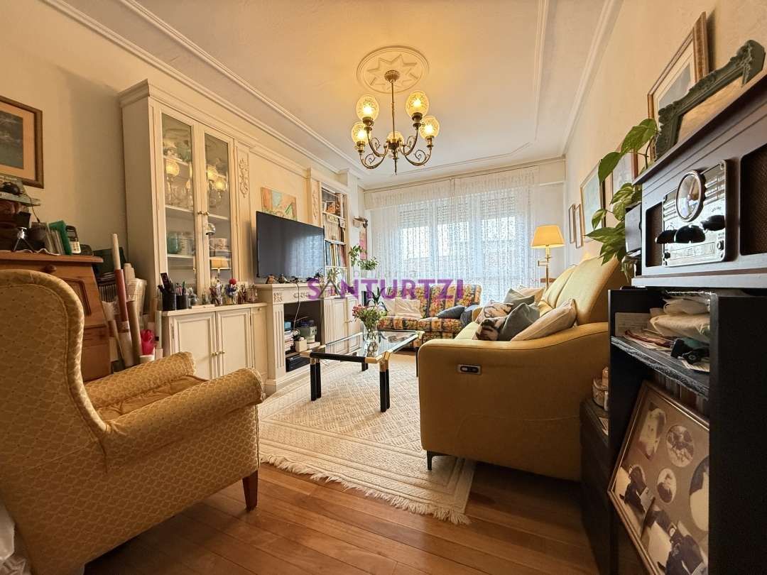 Sala de estar de Piso en venta en Portugalete con Calefacción