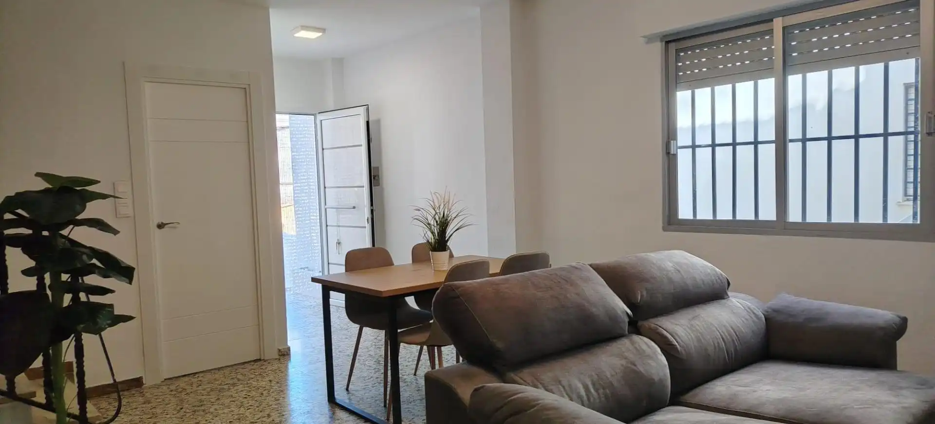 Living room of Houses for sale in Navarrés