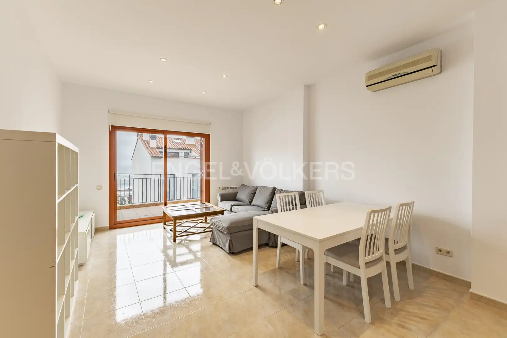Exterior view of Flat for rent in Caldes d'Estrac  with Air Conditioner, Heating and Terrace