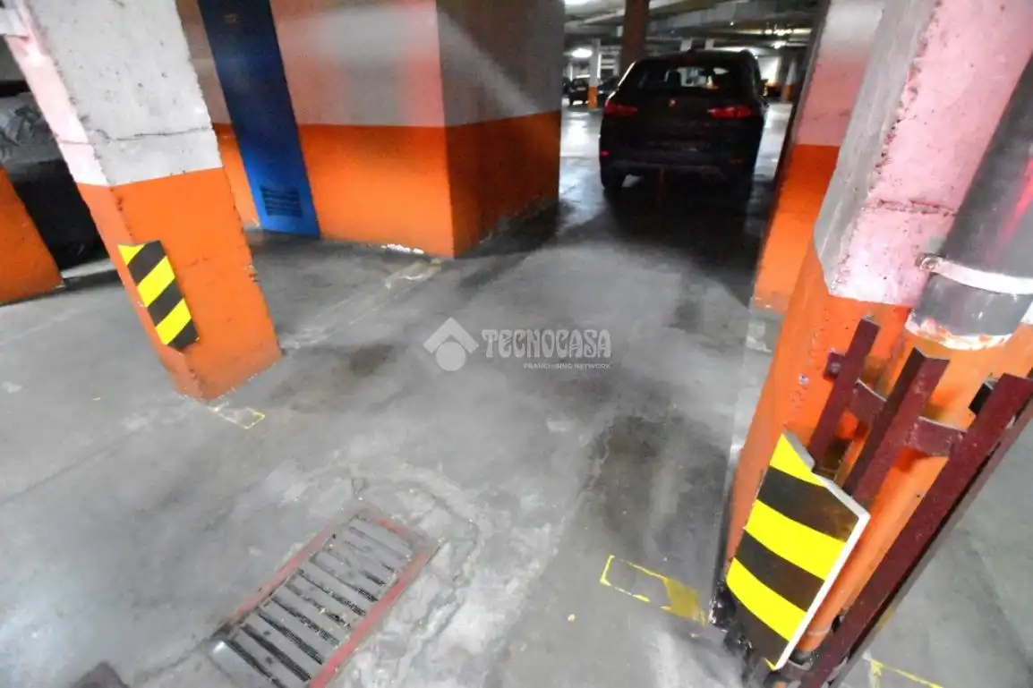 Aparcament de Garatge en venda en Getafe