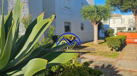 Foto 4 de Piso de alquiler en V Centenario - Piletas - Capuchinos, Sanlúcar de Barrameda