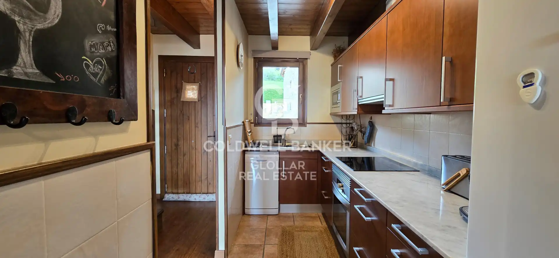 Kitchen of Duplexes for rent in Osséja  with Parquet flooring, Terrace and Furnished