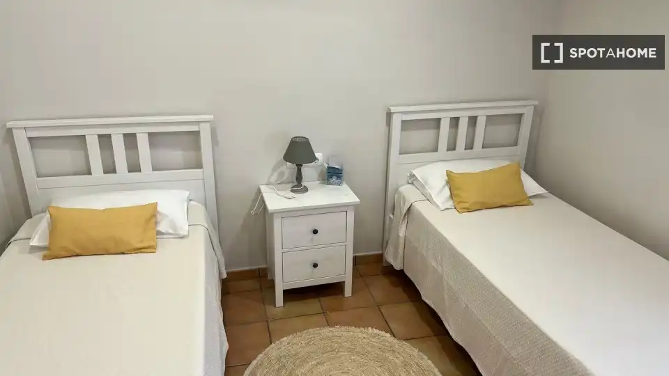 Bedroom of Flat for rent in Corbera  with Air Conditioner, Heating and Furnished