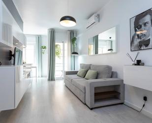 Sala d'estar de Pis de lloguer en  Barcelona Capital amb Aire condicionat, Moblat i Balcó
