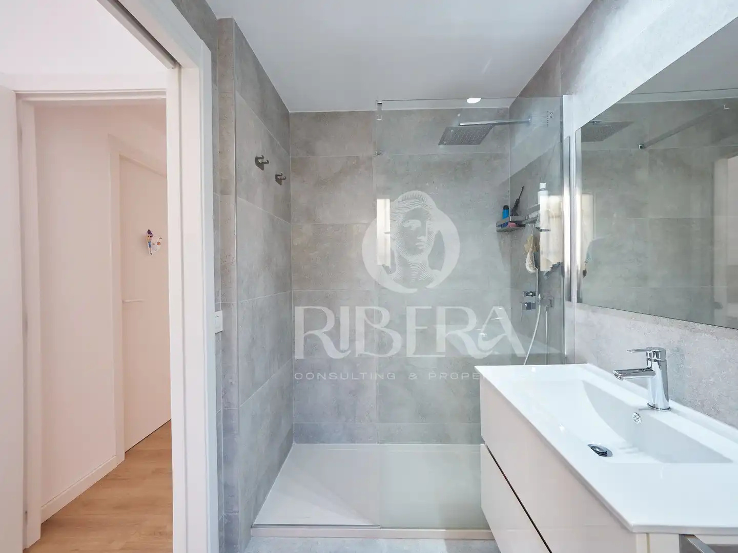 Badezimmer von Dachboden zum Verkauf in Valencia mit Klimaanlage, Terrasse und Abstellraum