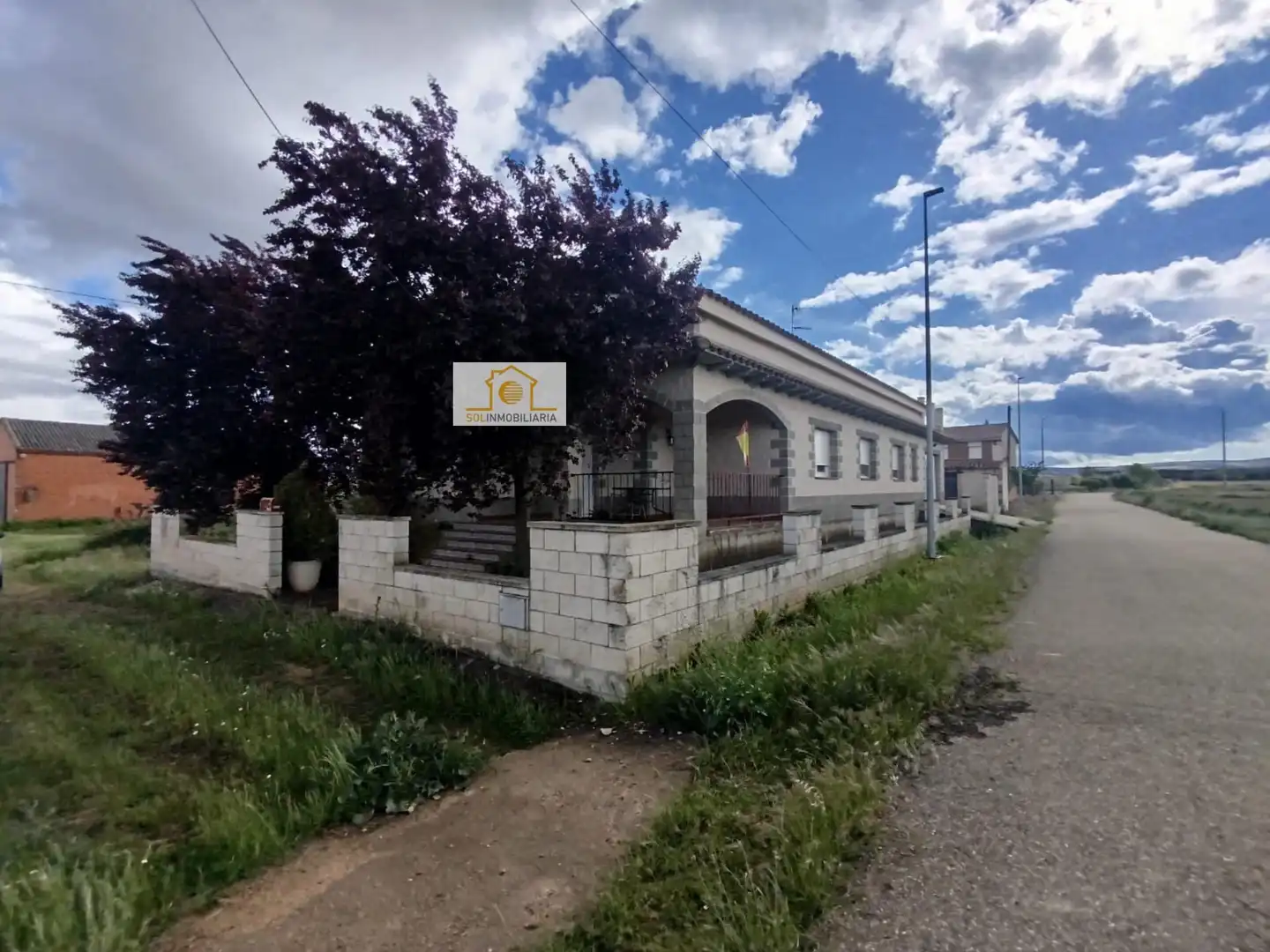 Vista exterior de Casa o chalet en venta en Quintana del Marco con Calefacción y Parquet