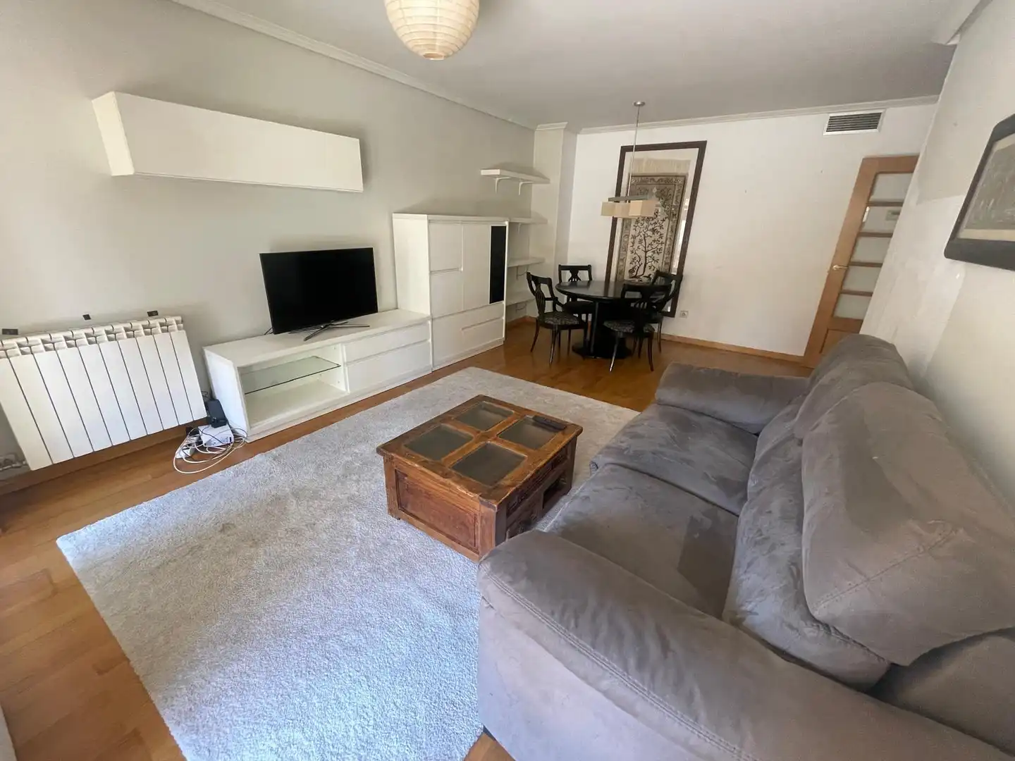 Sala de estar de Piso de alquiler en Zaragoza con Aire acondicionado, Calefacción y Parquet