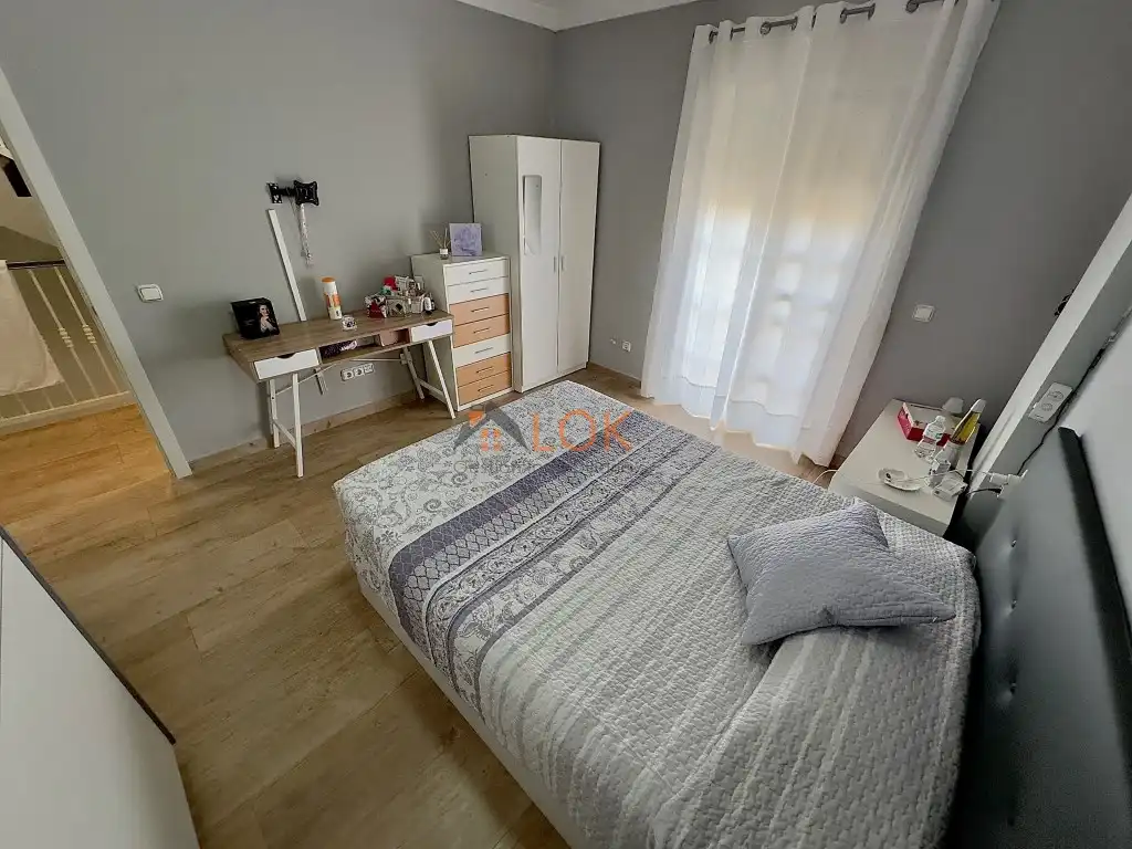 Houses for sale in Calle Antonio Jose Velasco, Churriana - El Pizarrillo - La Noria-Guadalsol