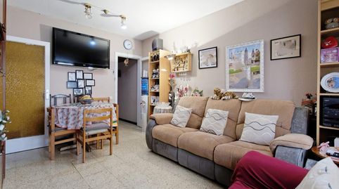 Foto 2 de Pis en venda a Carrer de Sort, Collblanc, L'Hospitalet de Llobregat