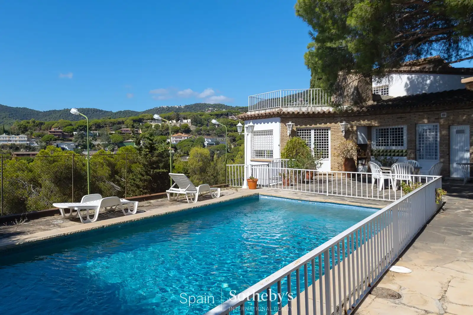 Haus mit Pool zum Verkauf in Avinguda Carles Tolrà, imagen 5