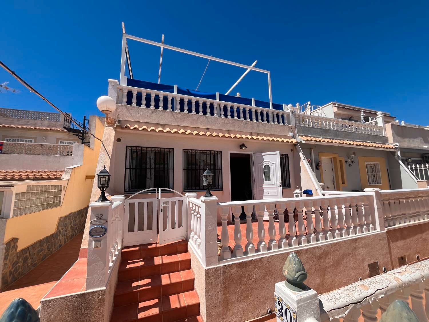 Vista exterior de Dúplex en venta en Orihuela con Aire acondicionado, Calefacción y Terraza