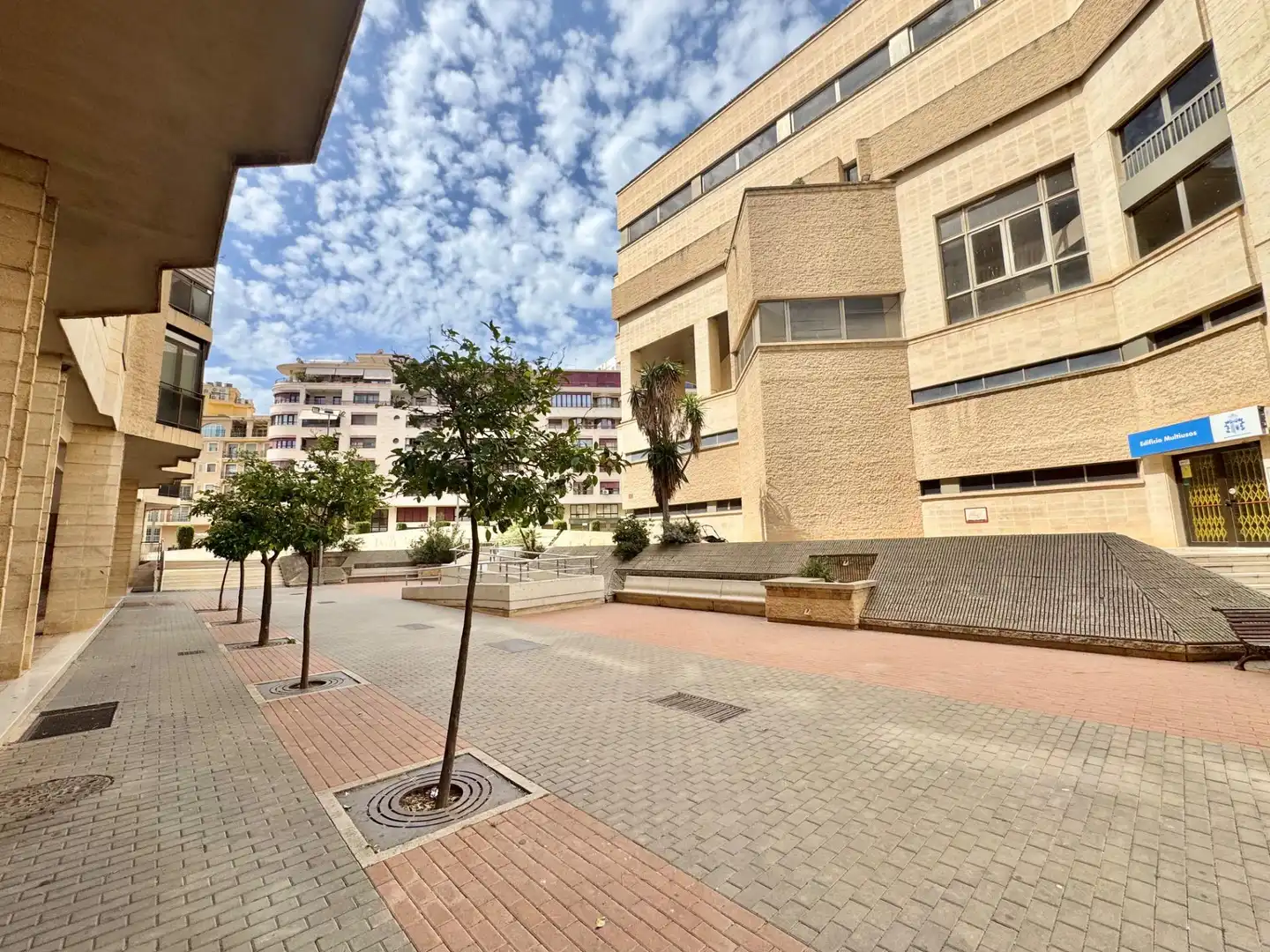 Vista exterior de Ático en venta en Orihuela con Aire acondicionado, Calefacción y Terraza
