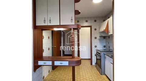 Photo 5 of Flat to rent in Calle Pi I Margall, Príncep de Viana - Clot -Xalets Humbert Torres, Lleida