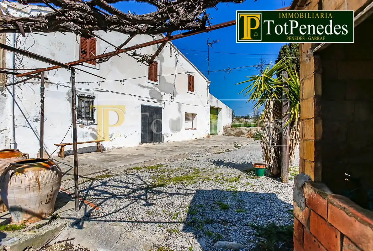 Finca rústica en venta en Sant Martí Sarroca con Jardín privado, Trastero y Lavadora