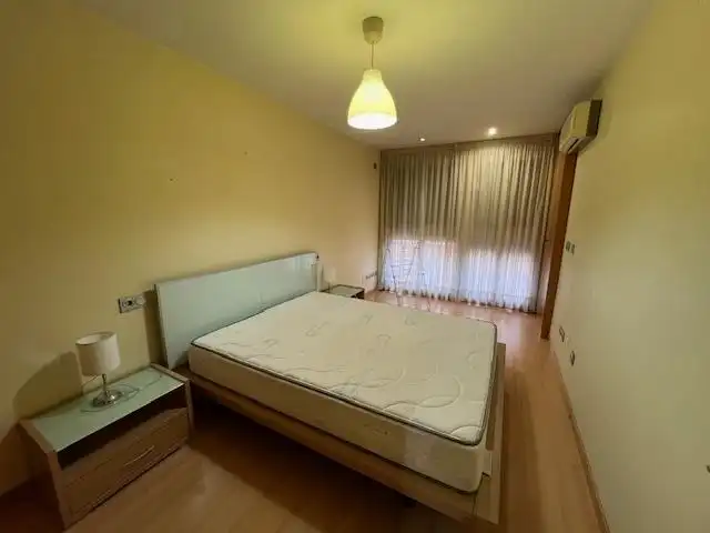 Habitación de Apartamento de alquiler en Murcia con Aire acondicionado, Calefacción y Amueblado