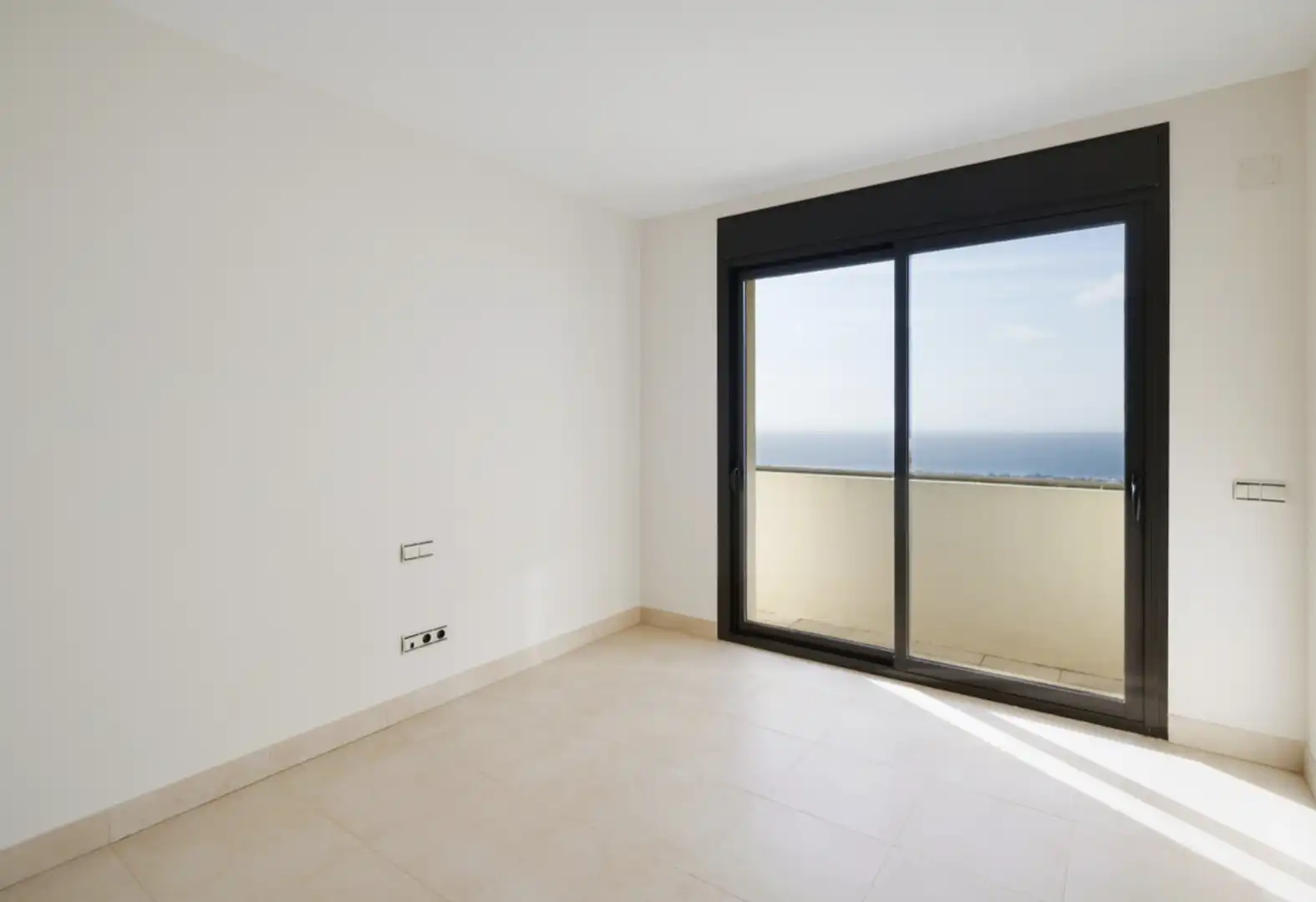 Dúplex con piscina en venta en Urbanizacion los Altos de los Monteros 11, imagen 7