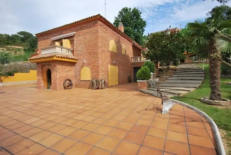 Vista exterior de Casa o chalet en venta en Maçanet de la Selva con Calefacción, Jardín privado y Piscina