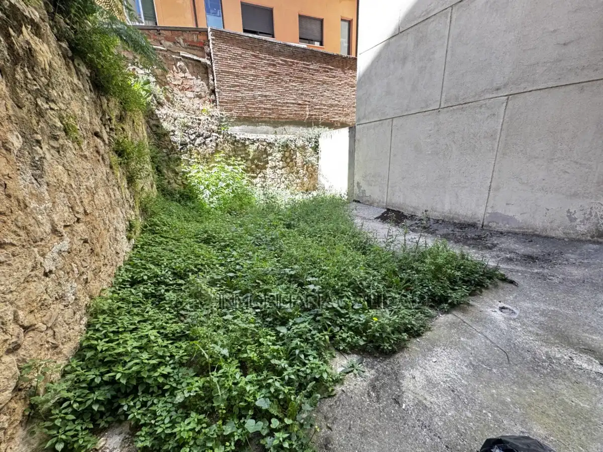 Vista exterior de Pis en venda en Burgos amb Calefacció