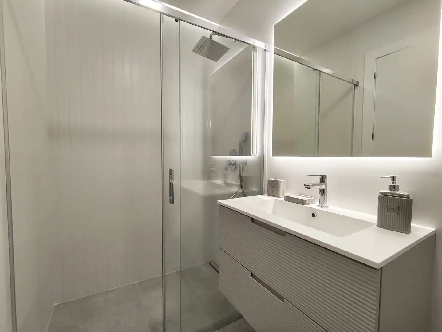 Apartamento con piscina en venta en Marisol Park - Ortembach - Los Almendros, imagen 18