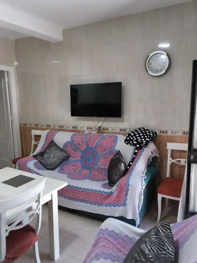 Sala d'estar de Planta baixa en venda en Mengíbar amb Aire condicionat, Moblat i Forn