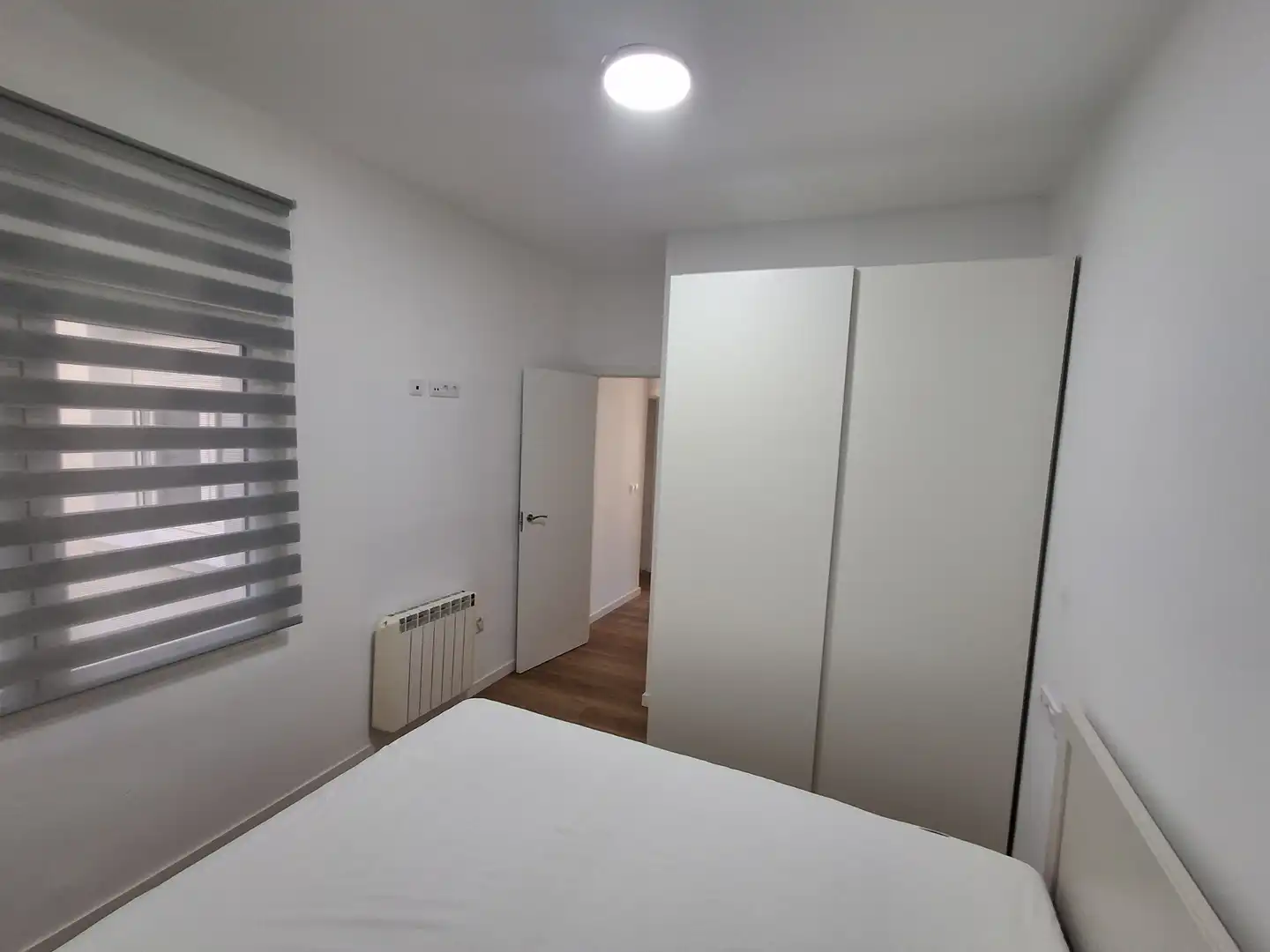 Bedroom of Flat for rent in Avilés  with Heating, Parquet flooring and Terrace