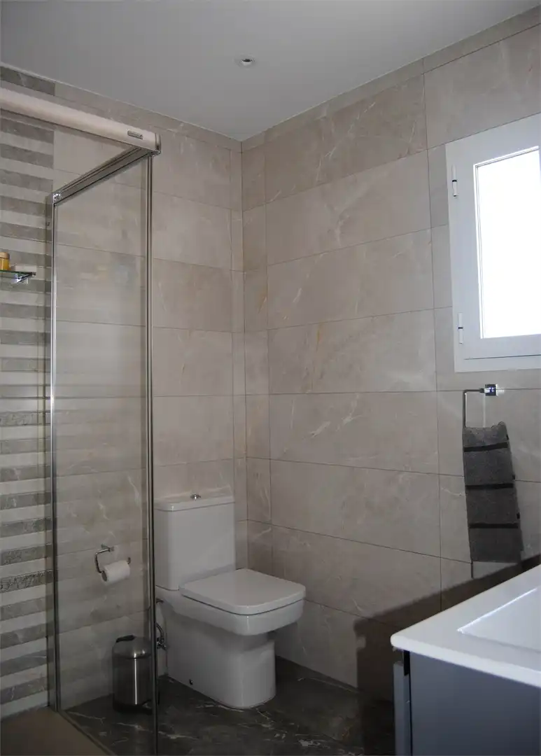Baño de Casa o chalet en venta en Vélez-Málaga con Aire acondicionado, Jardín privado y Terraza