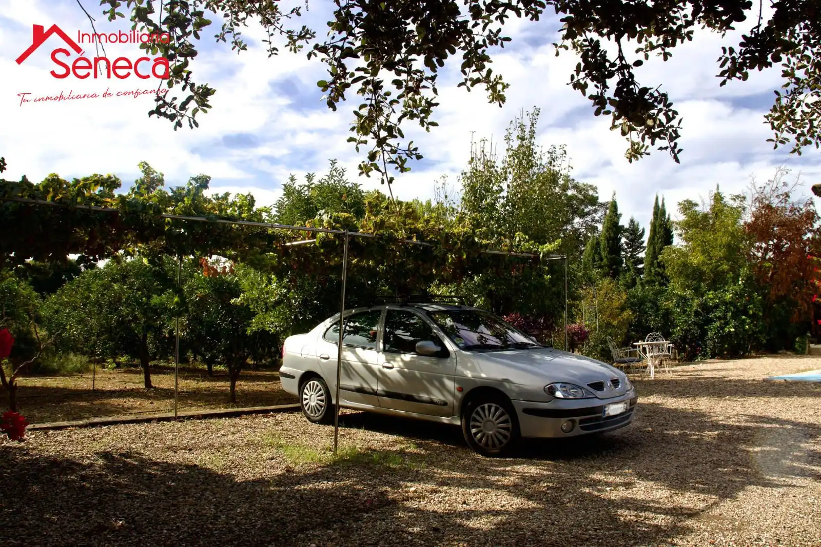 Aparcament de Casa o xalet en venda en Córdoba amb Aire condicionat, Calefacció i Traster