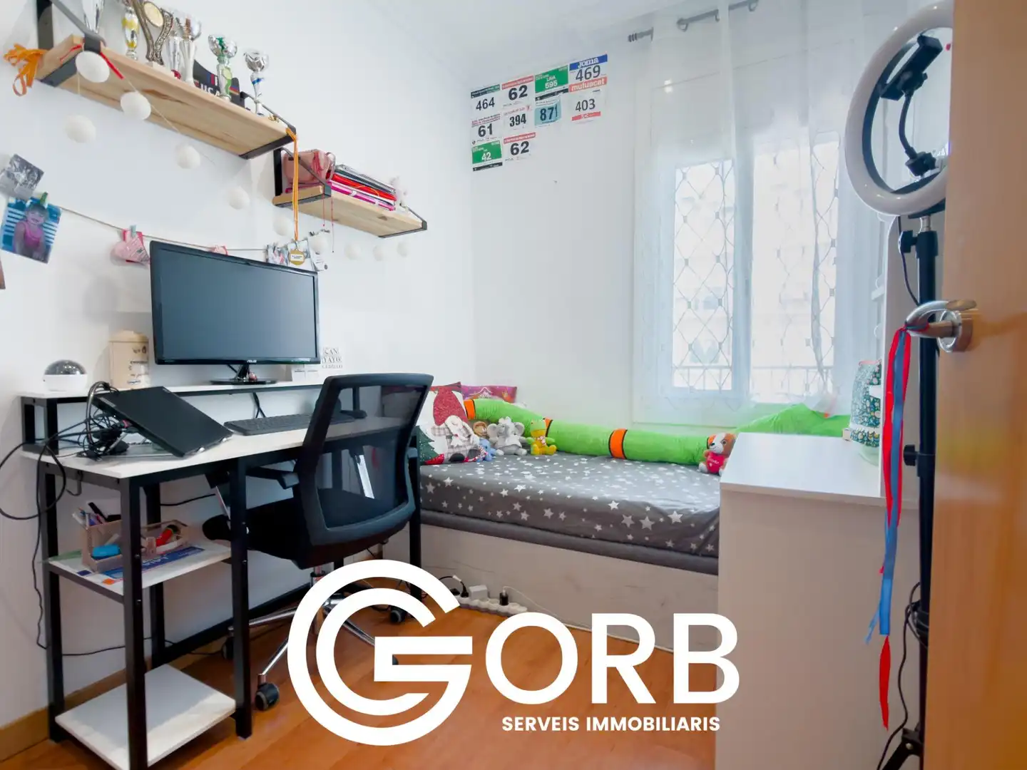 Habitación de Ático en venta en Mataró con Aire acondicionado, Calefacción y Parquet