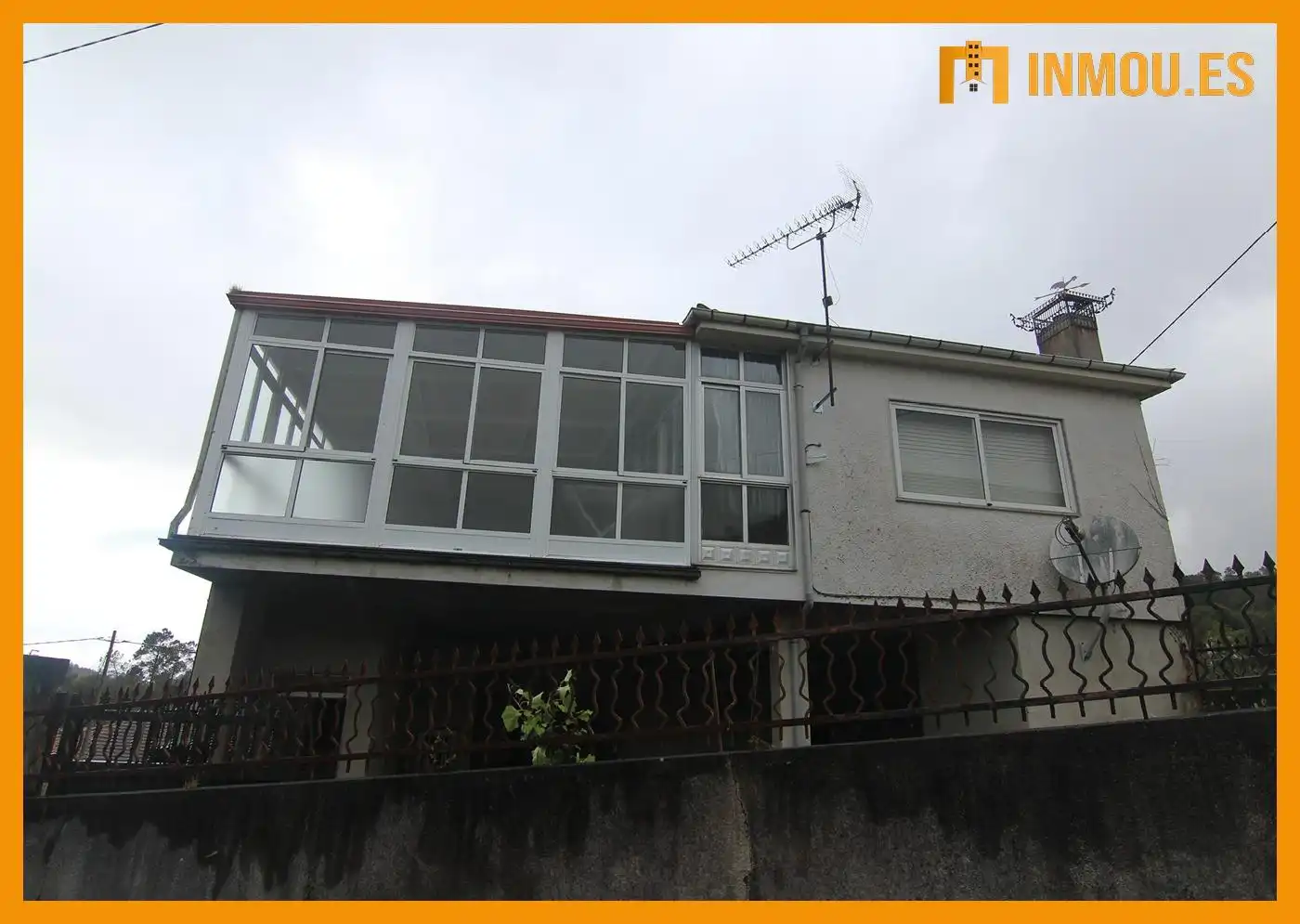 House for sale in Castrelo de Miño