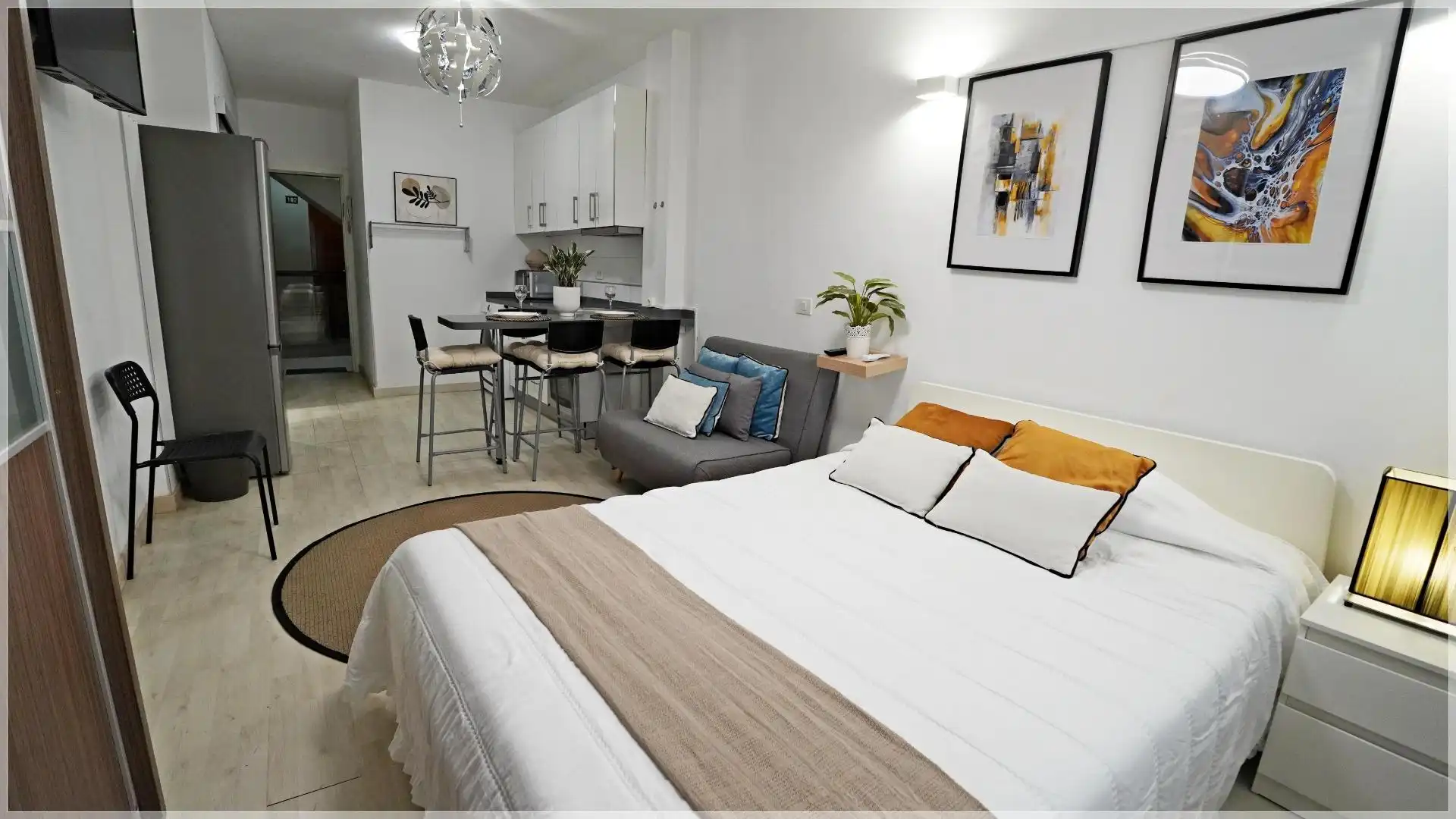 Estudio de alquiler en Calle Calle Sagasta, Santa Catalina - Canteras
