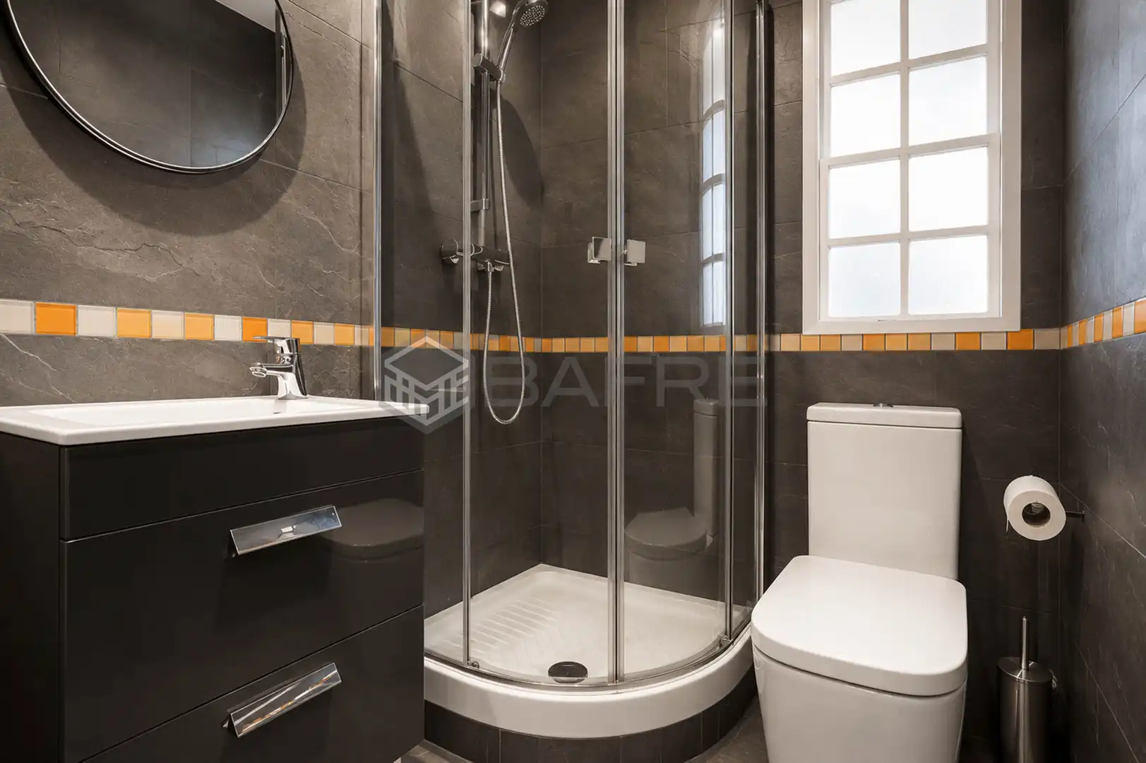 Baño de Piso en venta en Madrid con Aire acondicionado, Calefacción y Parquet