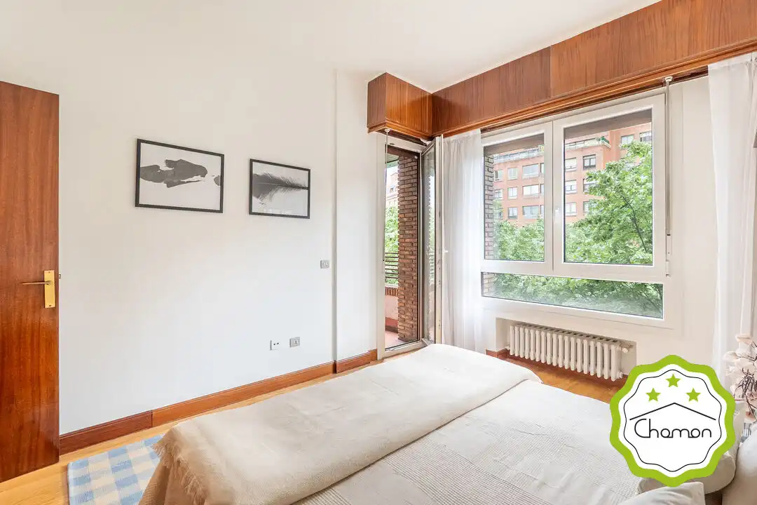 Habitación de Piso en venta en Bilbao  con Calefacción, Jardín privado y Terraza