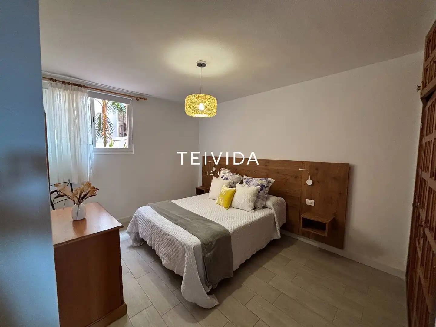 Habitación de Piso de alquiler en Garachico con Terraza y Amueblado