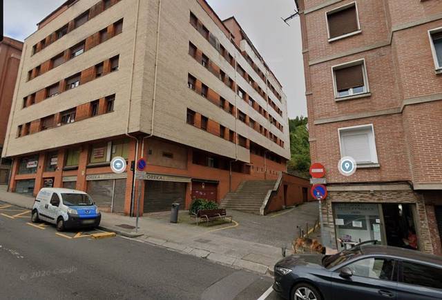 Garaje en Alquiler en Kabiezes