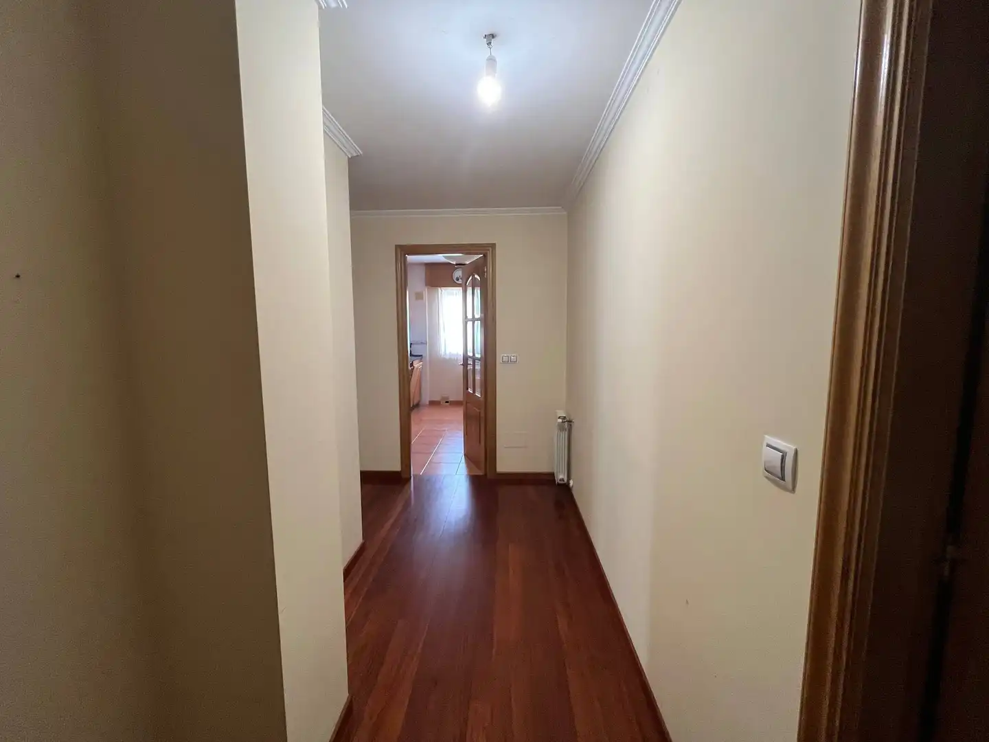 Piso de alquiler en Santiago de Compostela  con Calefacción, Trastero y Amueblado
