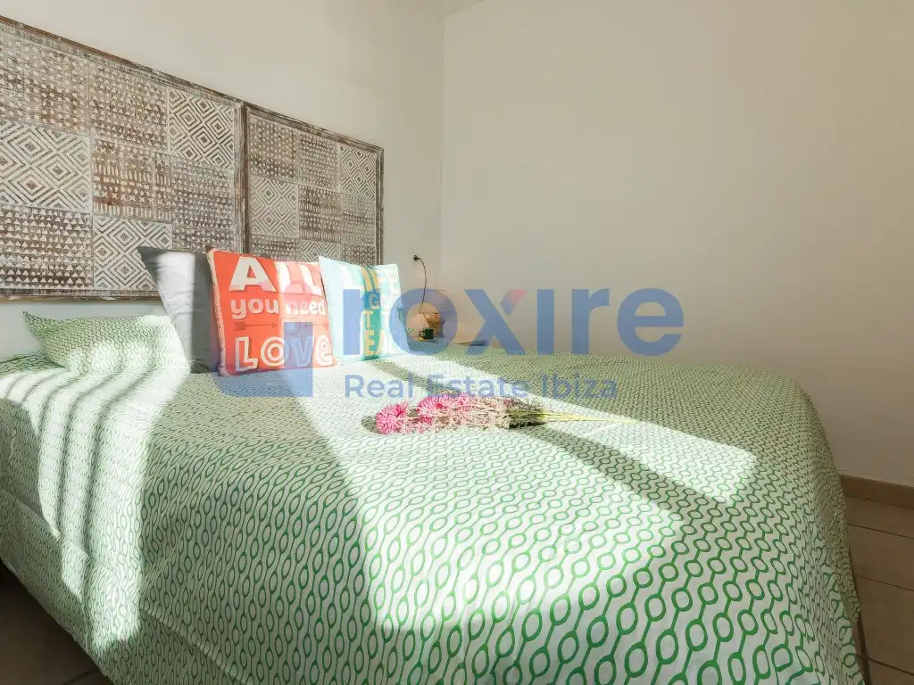 Habitación de Estudio de alquiler en Sant Antoni de Portmany con Aire acondicionado, Terraza y Lavadora