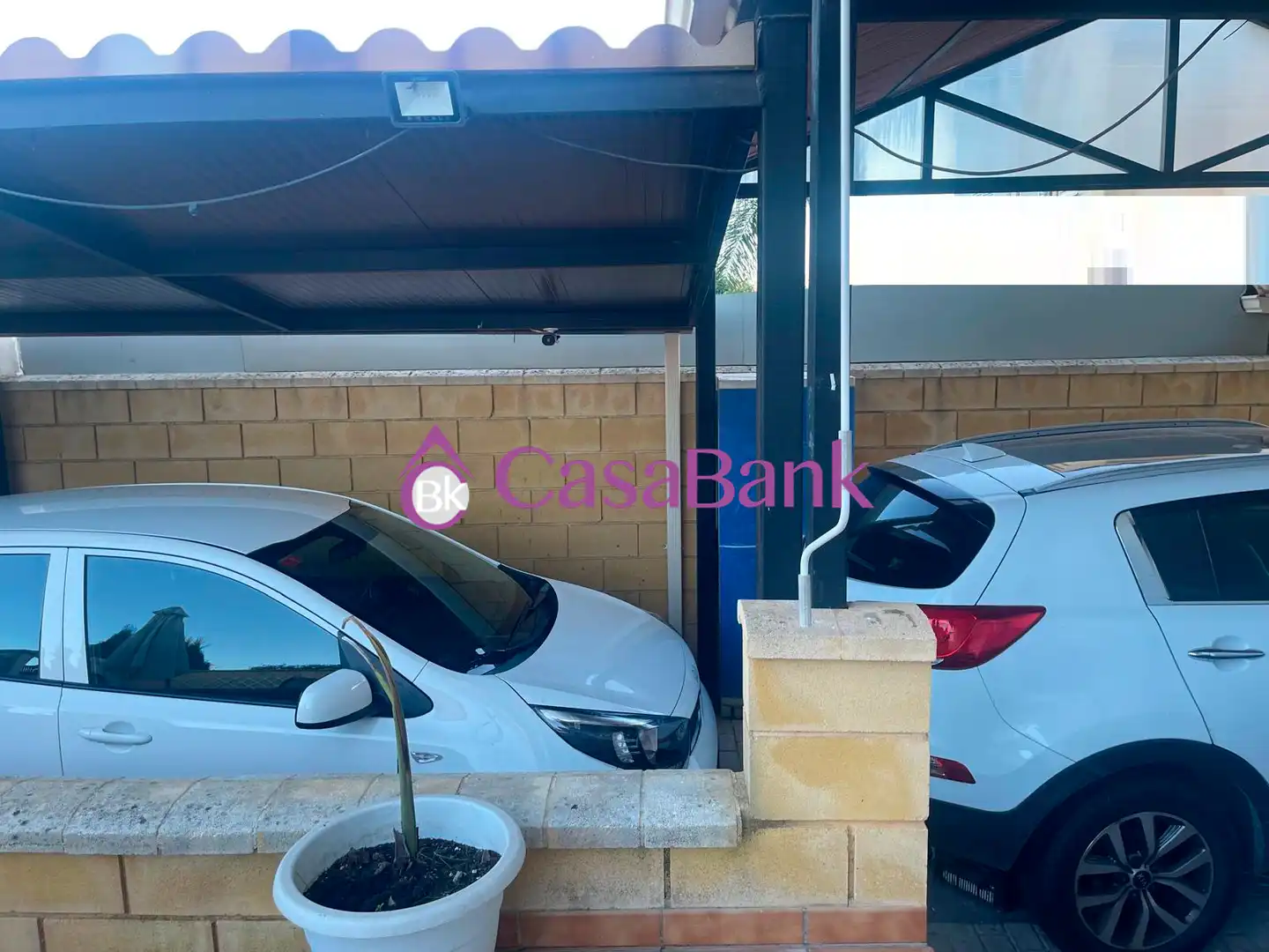 Parking of Houses for sale in Córdoba  with Heating, Swimming Pool and Furnished