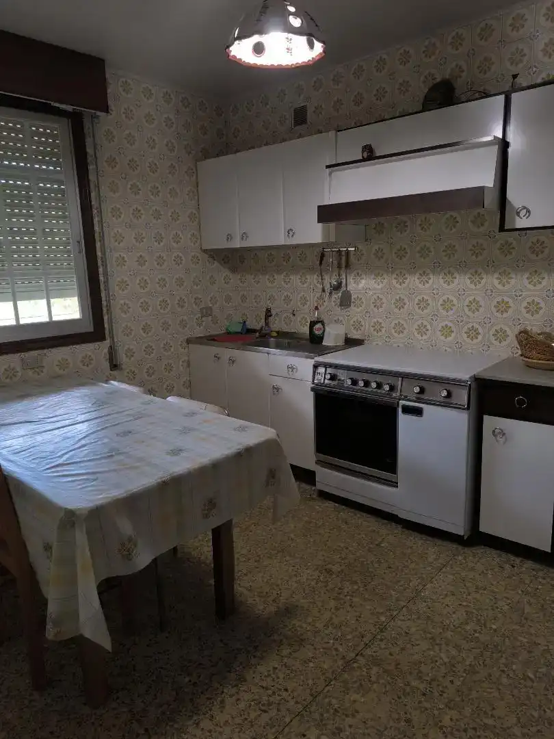 Cuina de Casa adosada en venda en Vigo 