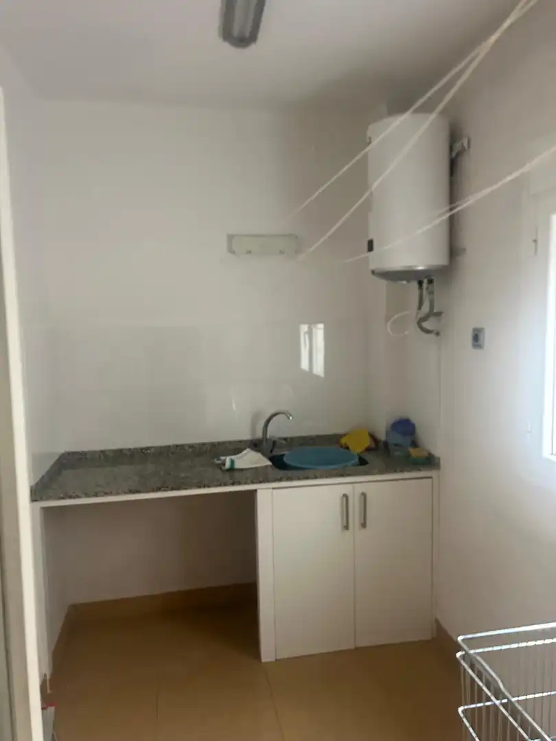 Cocina de Piso en venta en Lleida con Calefacción, Parquet y Amueblado