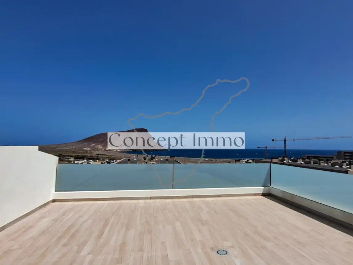 Terraza de Ático en venta en Granadilla de Abona con Terraza, Trastero y Piscina comunitaria
