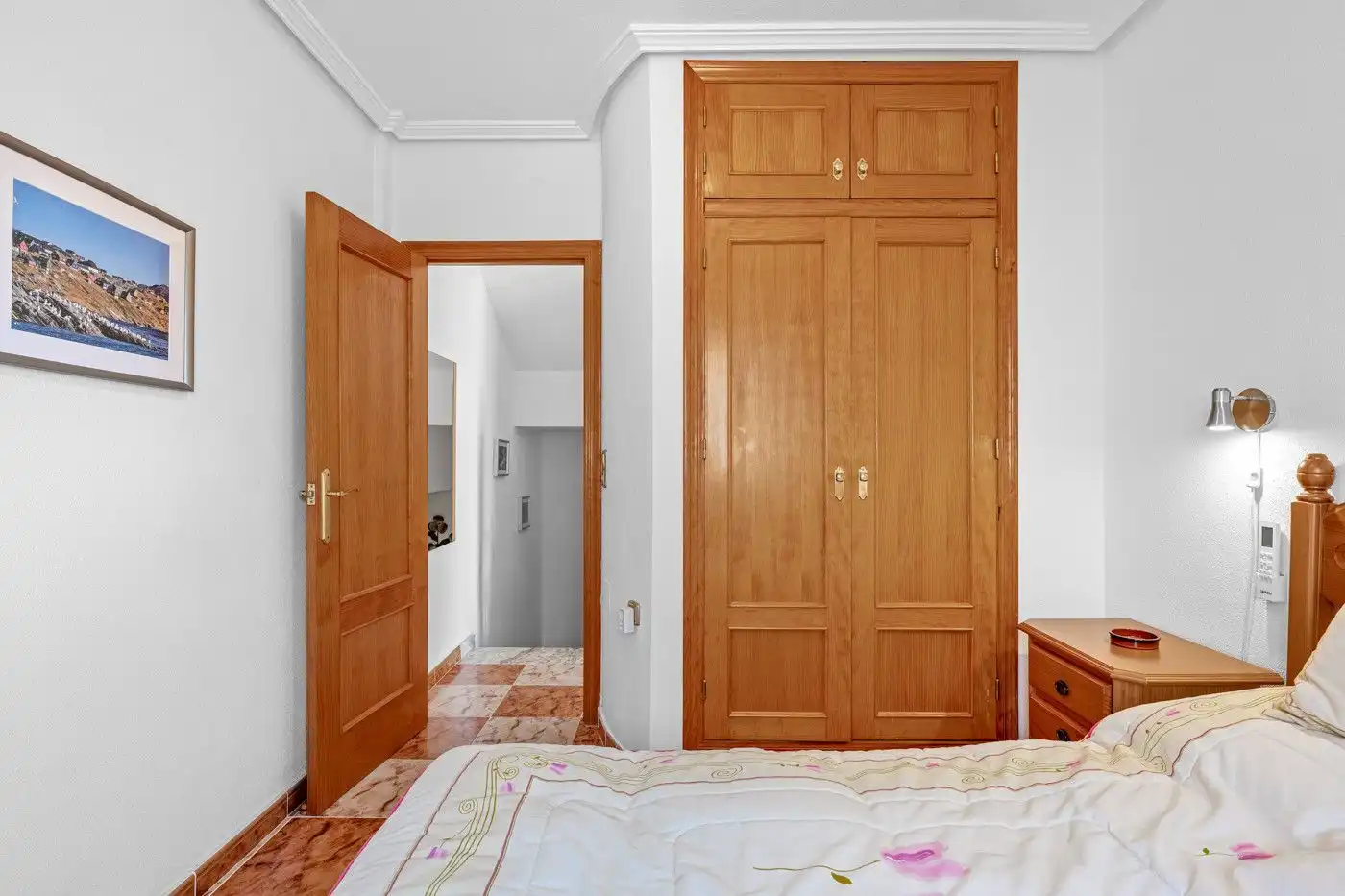 Habitación de Casa adosada en venta en Orihuela con Aire acondicionado, Jardín privado y Terraza