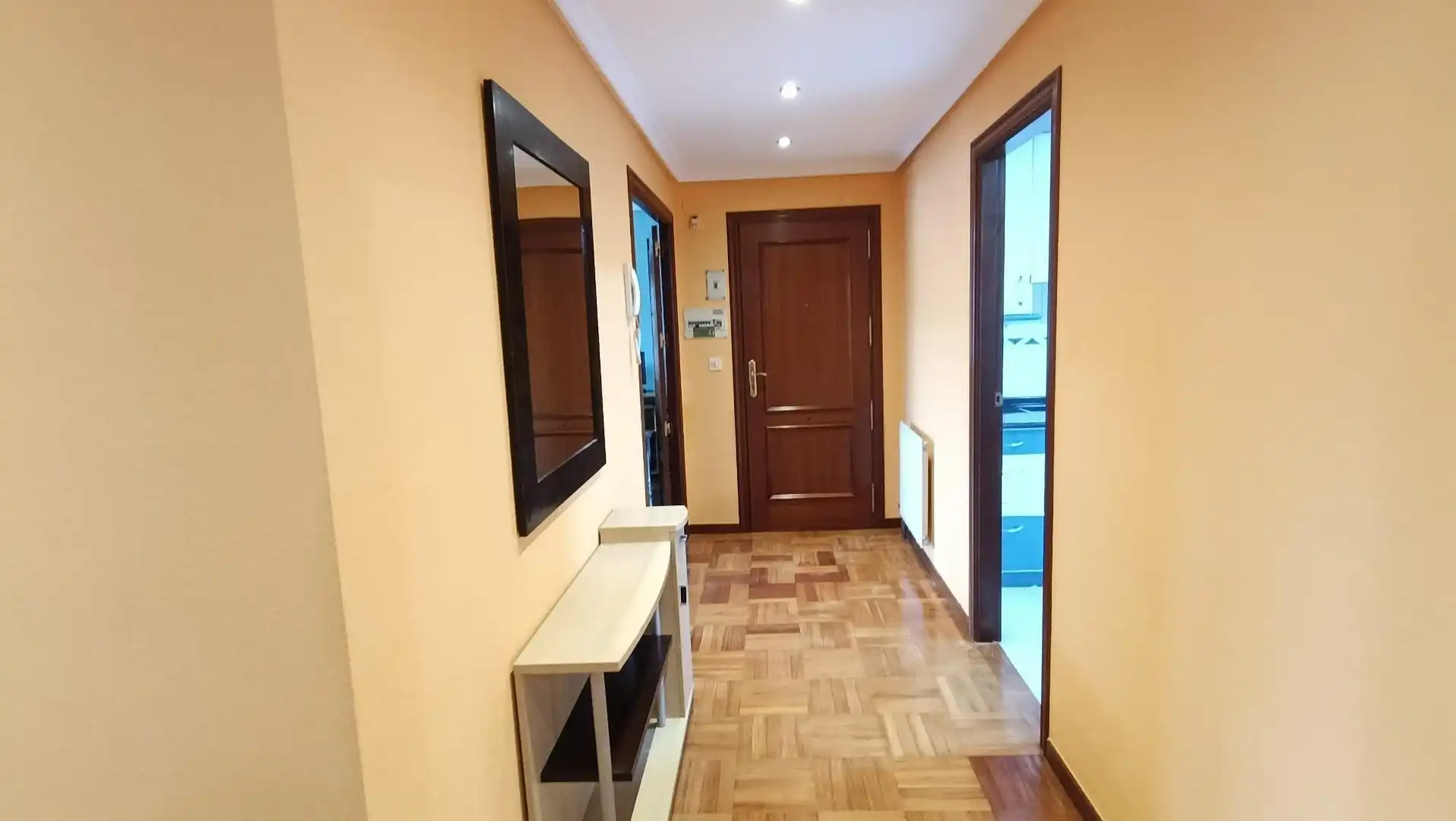 Pis en venda en Burgos amb Calefacció, Parquet i Traster