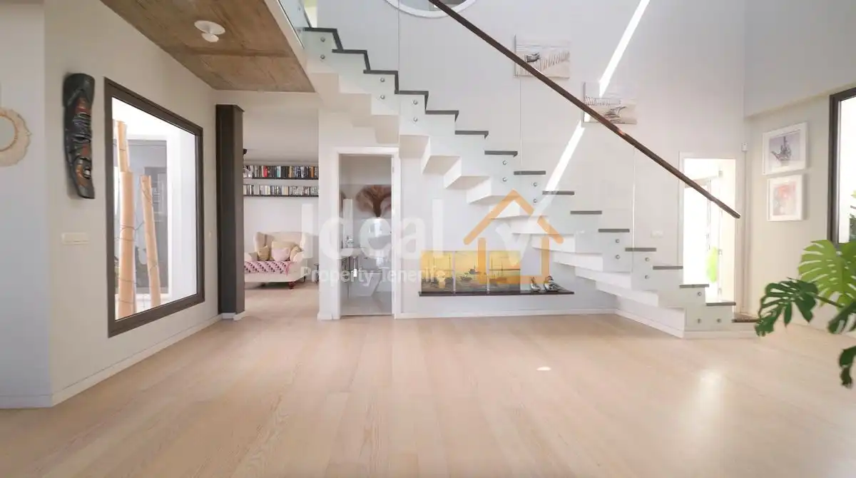 Detached house with pool for sale in Costa Adeje, imagen 5