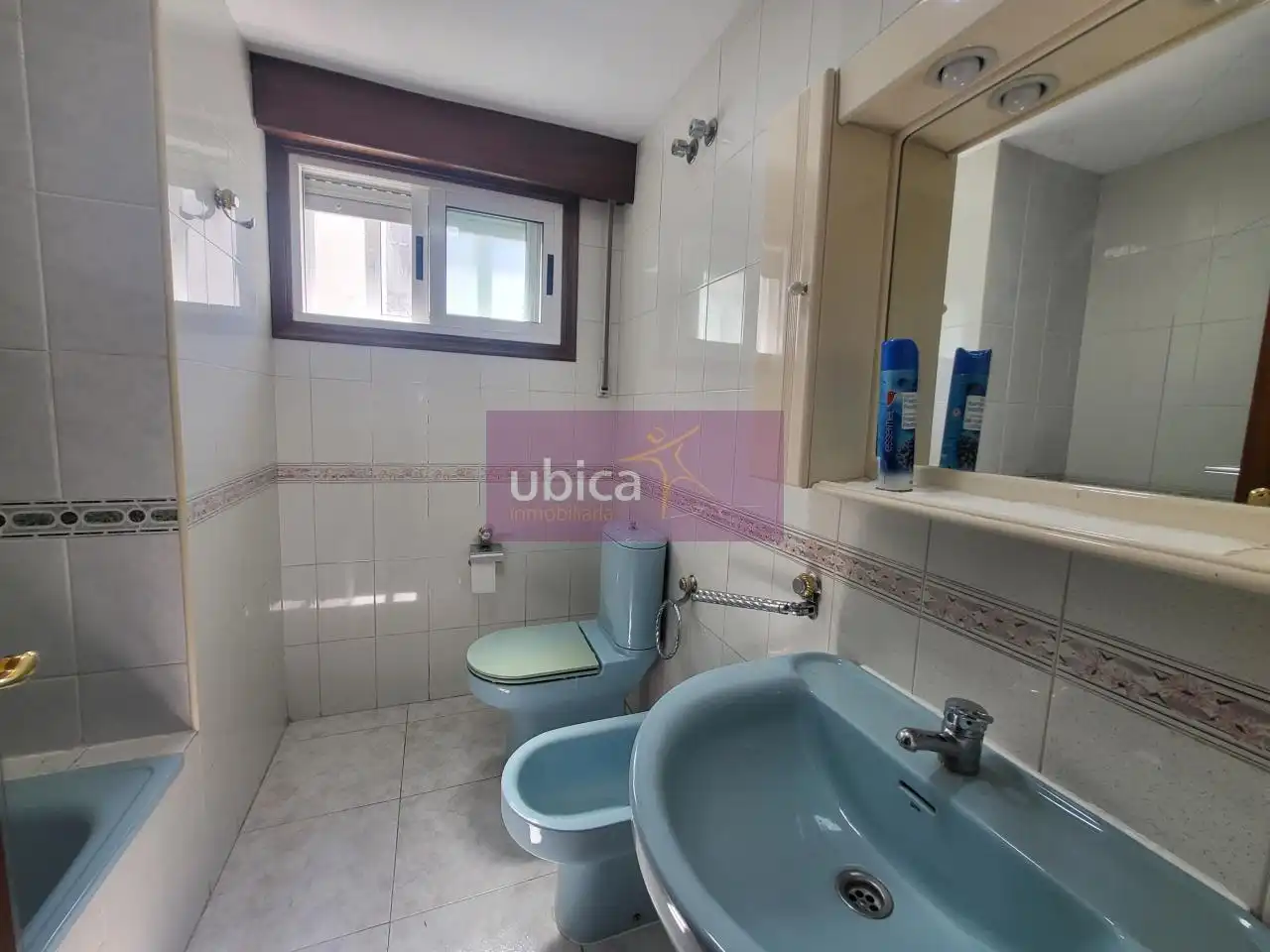 Baño de Piso en venta en Vigo  con Calefacción, Parquet y Terraza