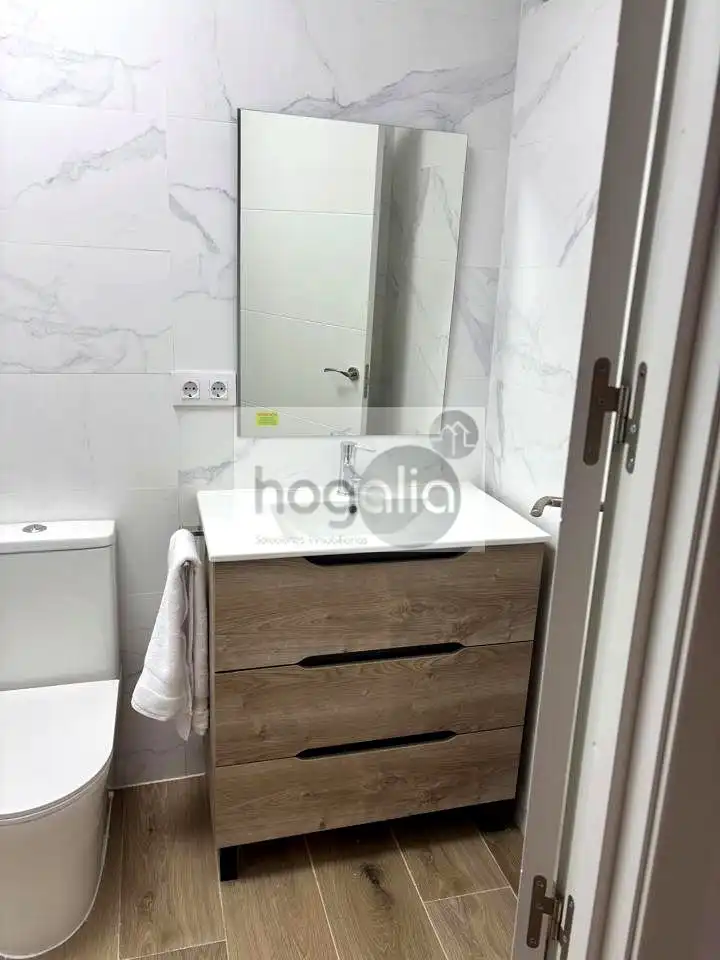 Ground floor for rent in Sevilla, Sevilla