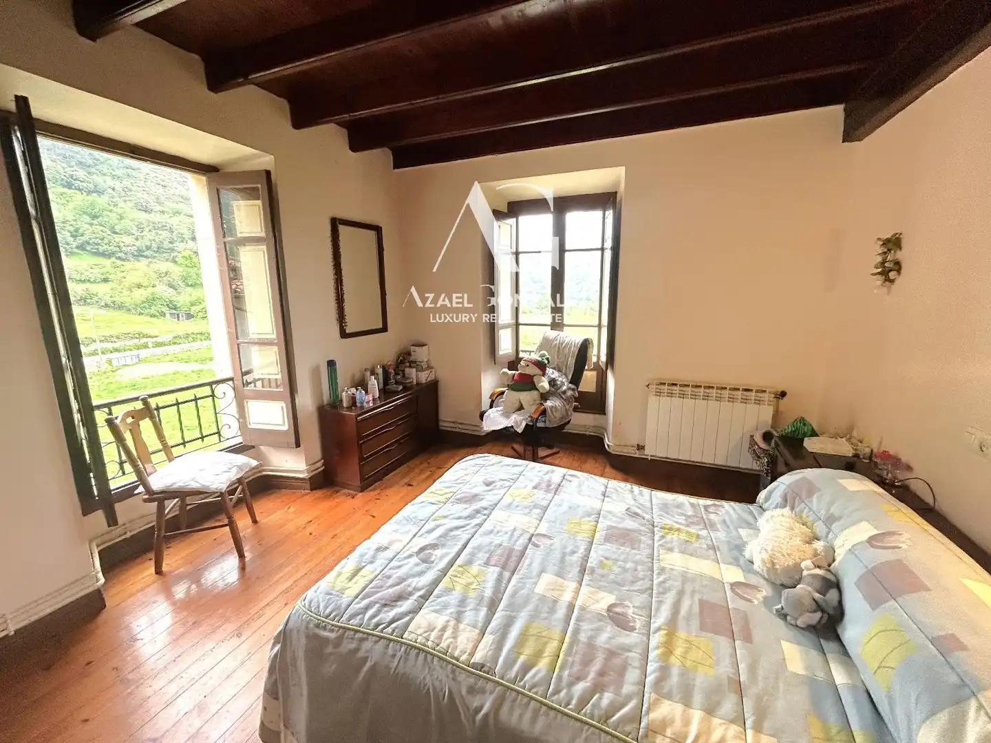 Bedroom of Houses for sale in Peñamellera Baja  with Private garden, Terrace and Storage room